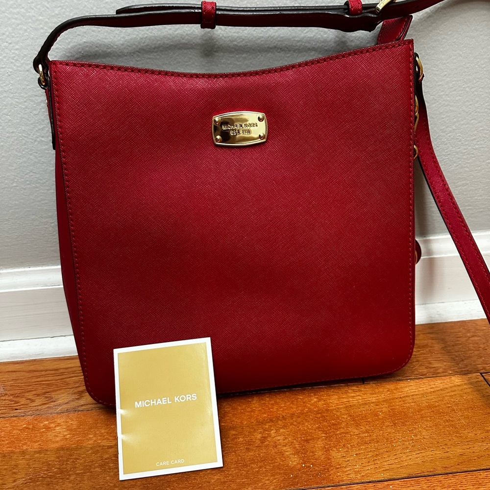 Michael Kors Jet‎ Set Travel Crossbody Bag